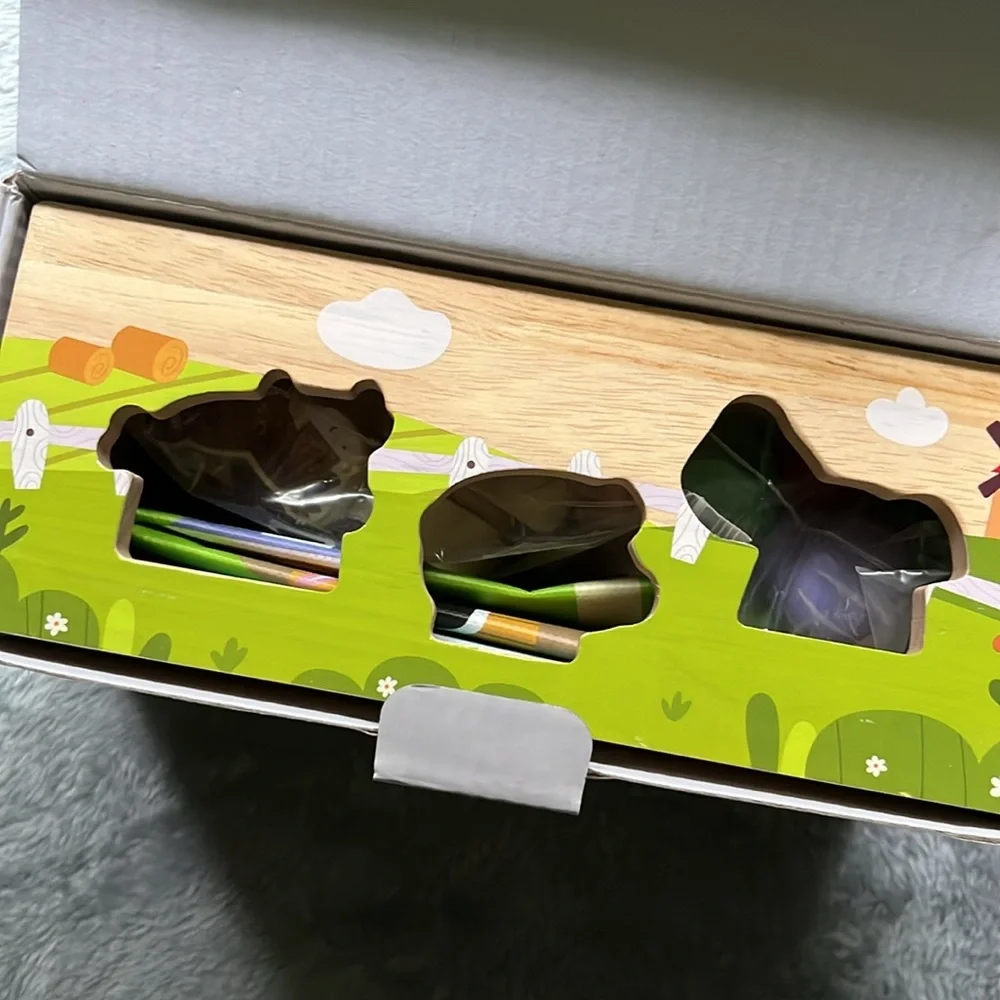 Wooden Animal Farm Box Kids Montessori Toy - Picture 4 of 6